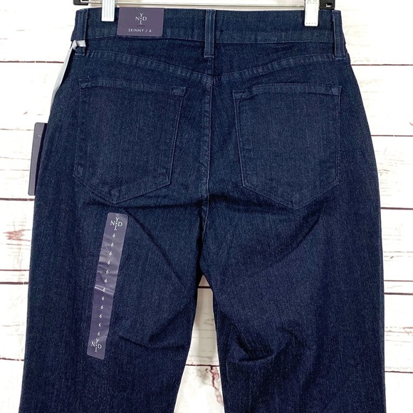 NYDJ Jeans Skinny Dark Enzyme Wash Size 6 - Picture 5 of 9